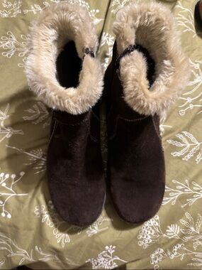 G.H. Bass & Co. Brown Suede Faux-Fur Cuffed Ankle Boots